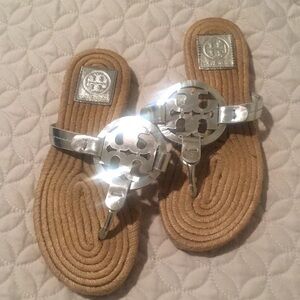 Tory Burch sandals, almost new !